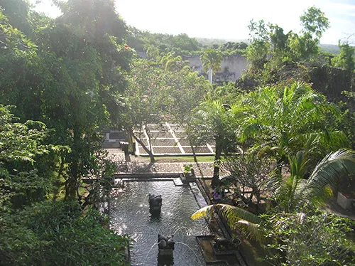 tour to gwk-statue in southern part of Bali