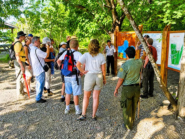 komodo tour 2 days 1 night